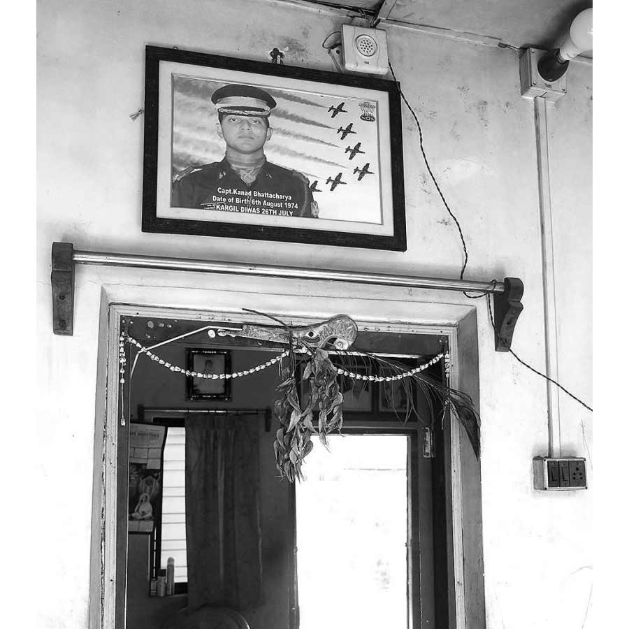 Amidst the unrest, Kargil martyrs are remembered in Tala Park, forgetting differences