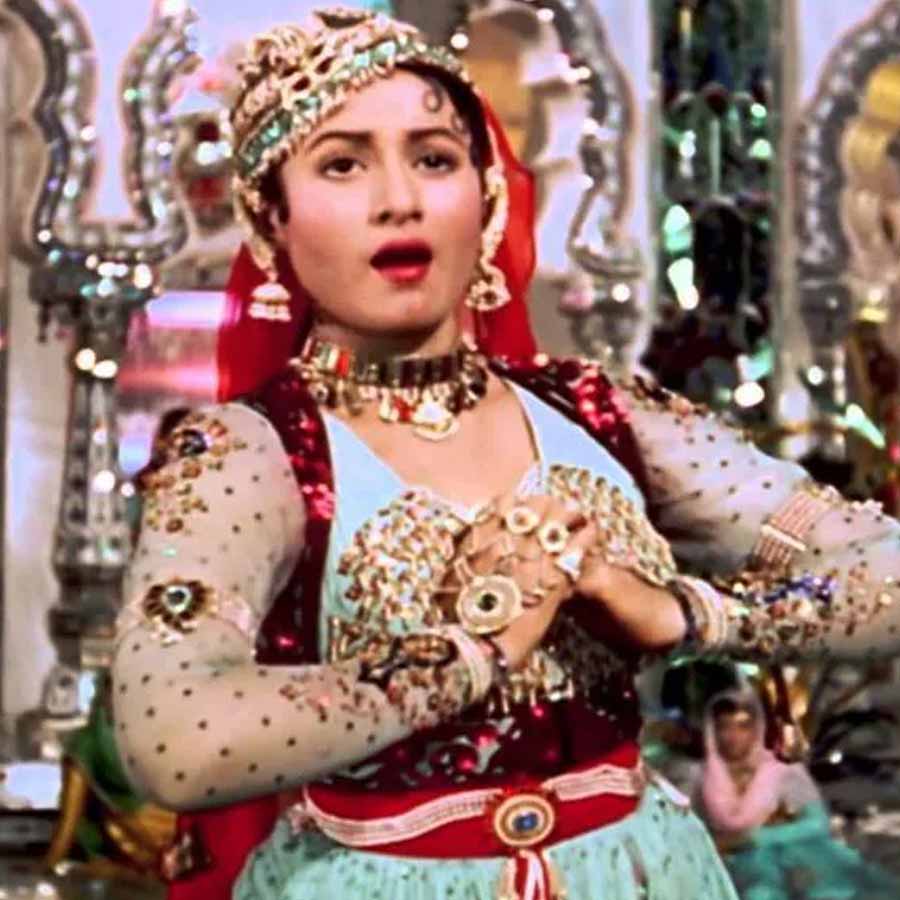 Bollywood’s most expensive song recorded in bathroom studio, was edited 105 times