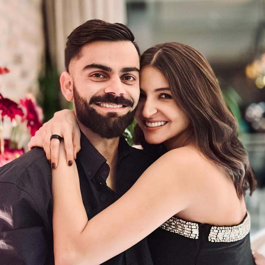 Image of Virat Kohli and Anushka sharma