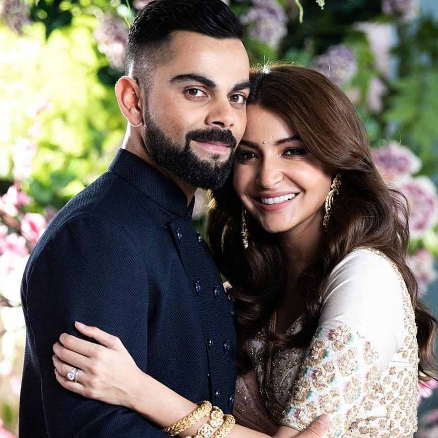 image of Virat Kohli and Anushka Sharma
