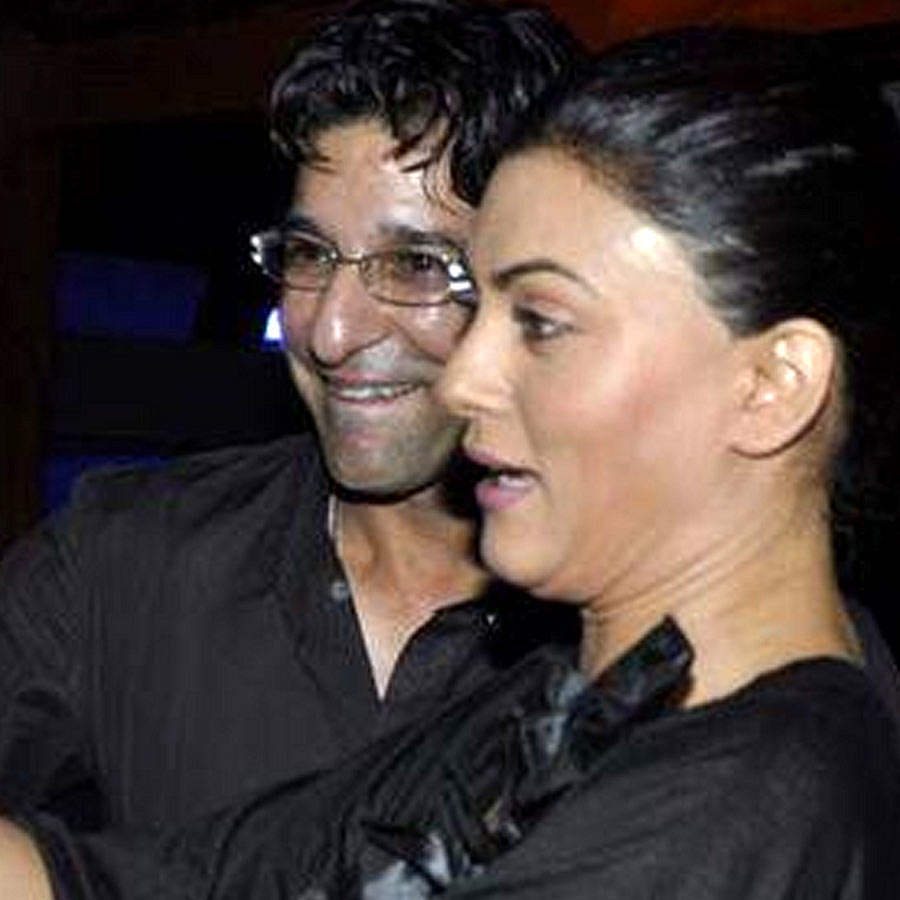 Wasim Akram and Sushmita Sen