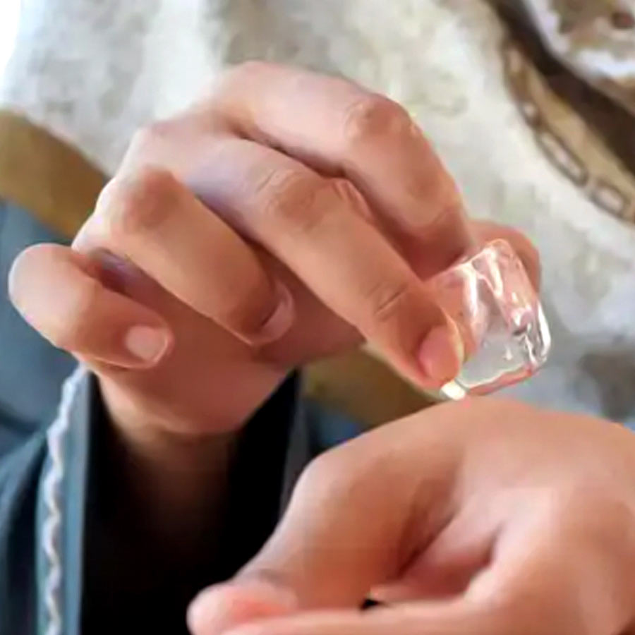 Is is right to use ice for burn injuries