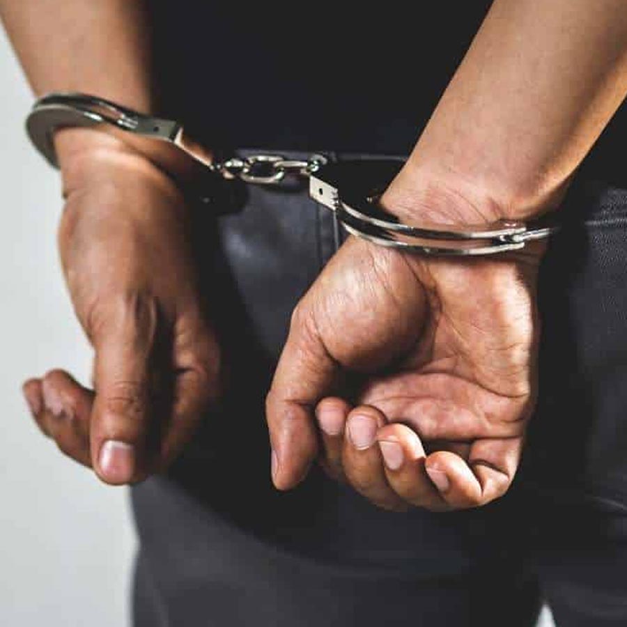 Husband arrested for allegedly hacking his wife to death dies in jail custody, creating tension in Hooghly dgtld