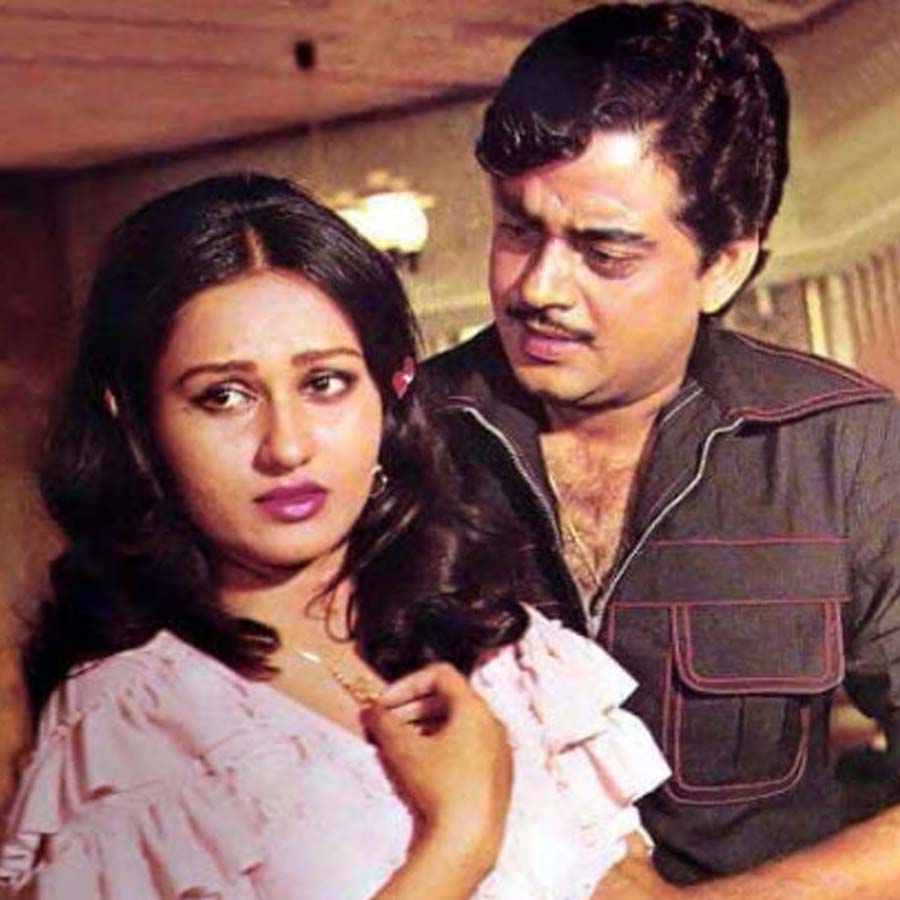 Bollywood Actress Reena Roy Married Pakistani Cricketer Mohsin Khan, Had Rumoured Affair with Shatrughan Sinha 