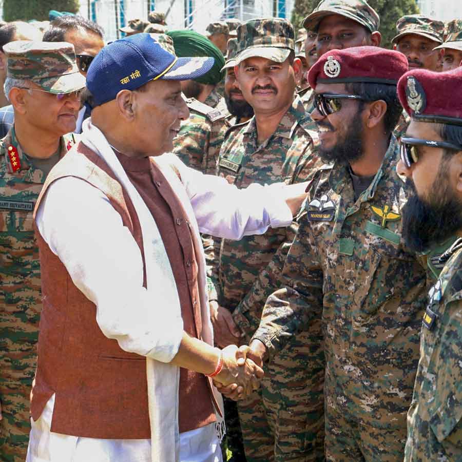 IMF must rethink loan, said Rajnath Singh, Indian army holds press conference
