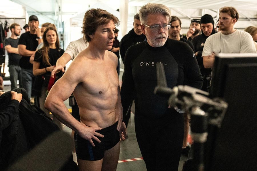 Is it possible for an elder person to be fit like Mission Impossible fame Hollywood actor Tom Cruise