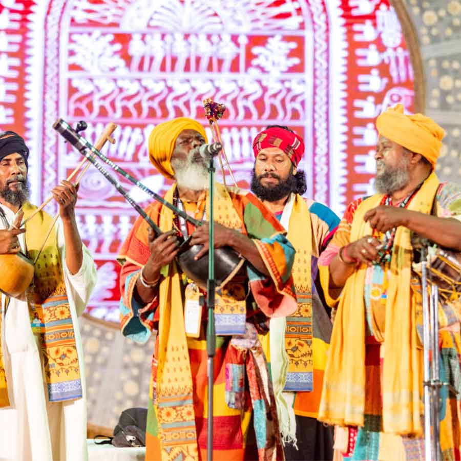 review of a cultural programmme on Folk songs