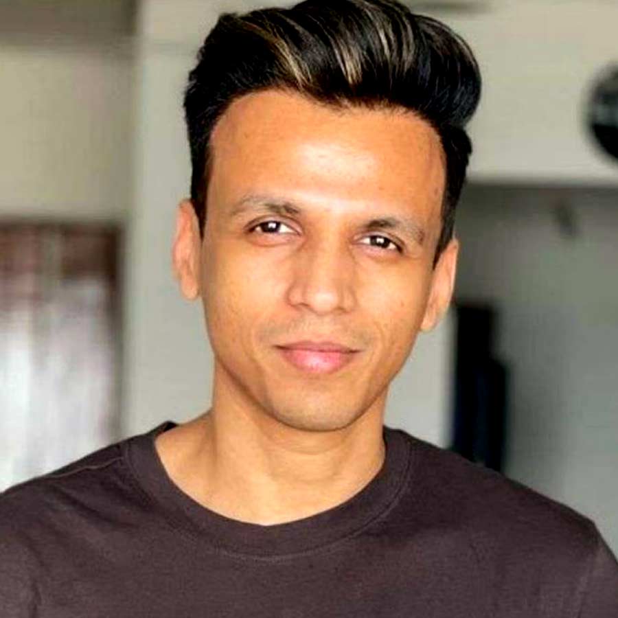 Abhijeet Sawant Reveals He used to chat with girls even after marriage through dating app
