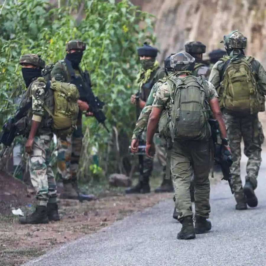 Army conducts Operation Chhatru in Jammu and Kashmir Kishtwar, several operatives suspected to be hiding dgtl