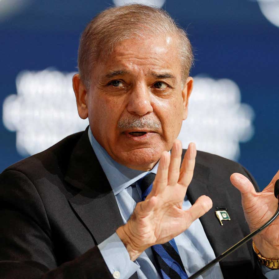 Pakistan PM Shehbaz Sharif departs for Turkey as first leg of four nation tour dgtl