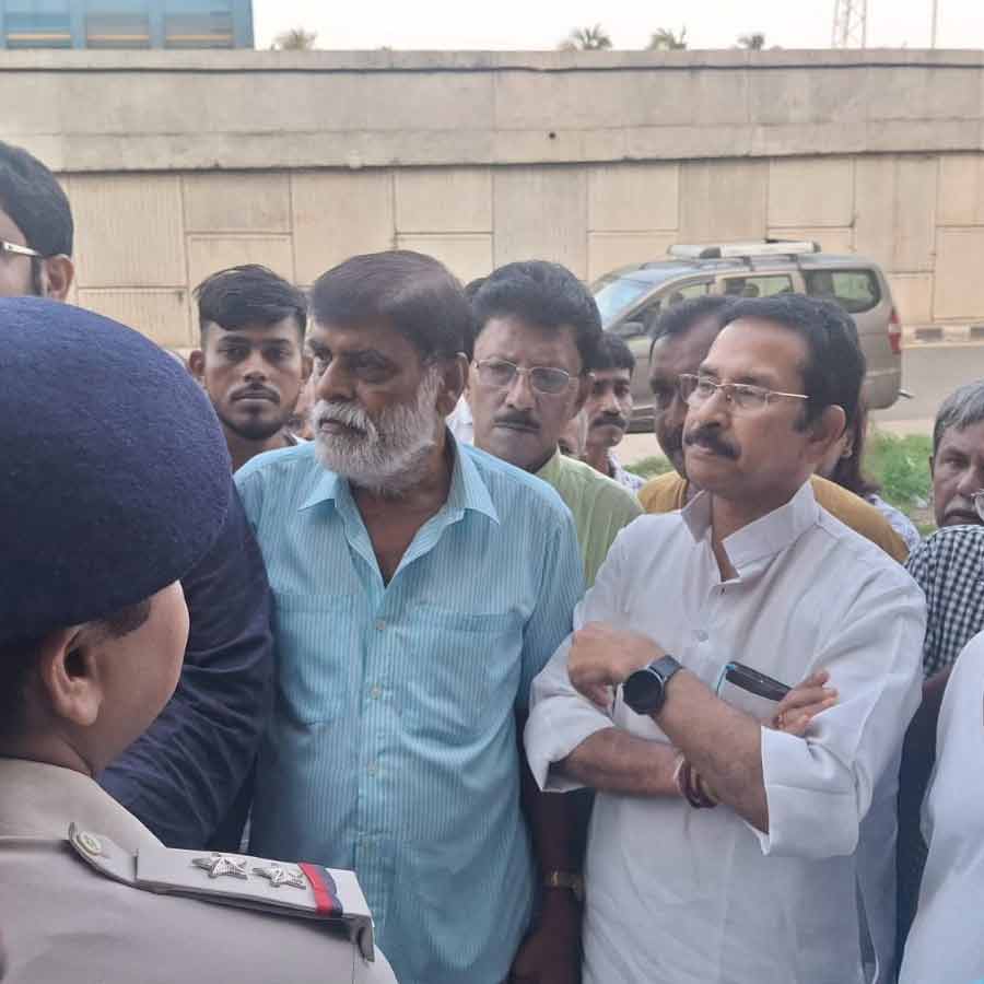 PCC President demands govt job for the family of lynching victim