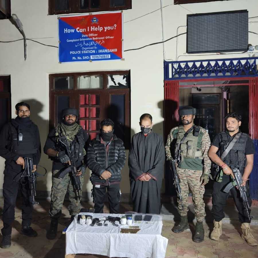 Two arrested in Jammu and Kashmir’s Shopian in Army CRPF joint operation dgtl