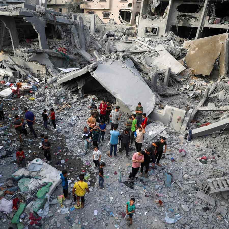 Israel says they will allow basic amount of food to Gaza dgtl