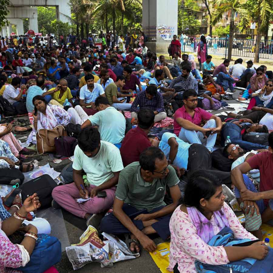 Teachers who are protesting near Bikash Bhavan skipped police summons