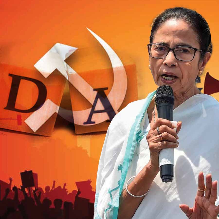 Mamata Hints at Legal Challenge to SC’s DA Order: Is Bengal Headed for Another Prolonged Battle dgtl