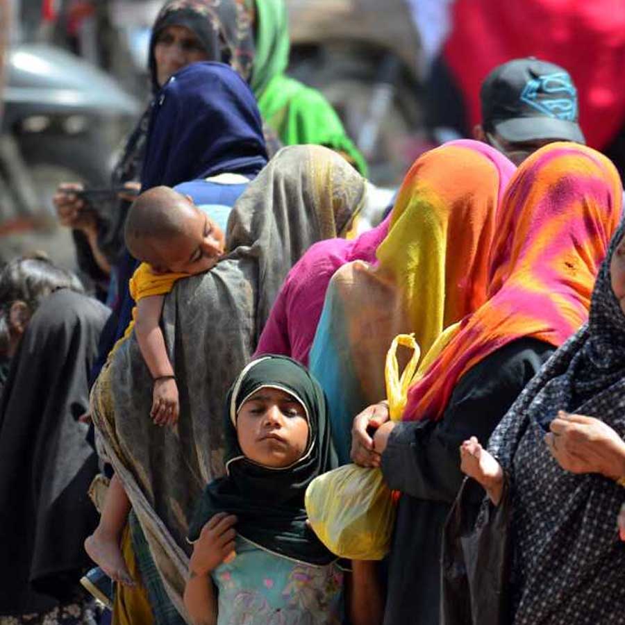 Thousands Pakistani deported for begging abroad, says report