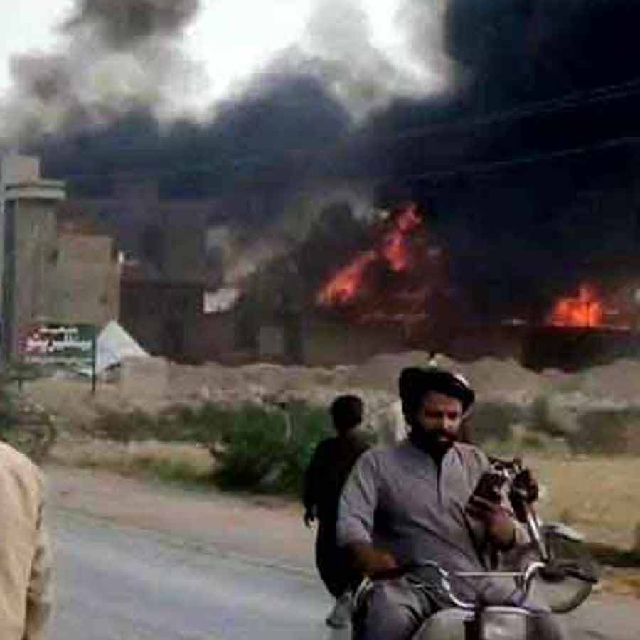 Pakistan's Sindh province's home minister's house set on fire dgtl