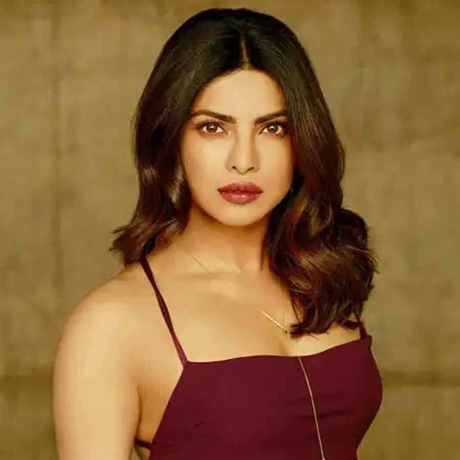 Priyanka Chopra eagle eyed fans call out bvlgari for misspelling her name dgtl