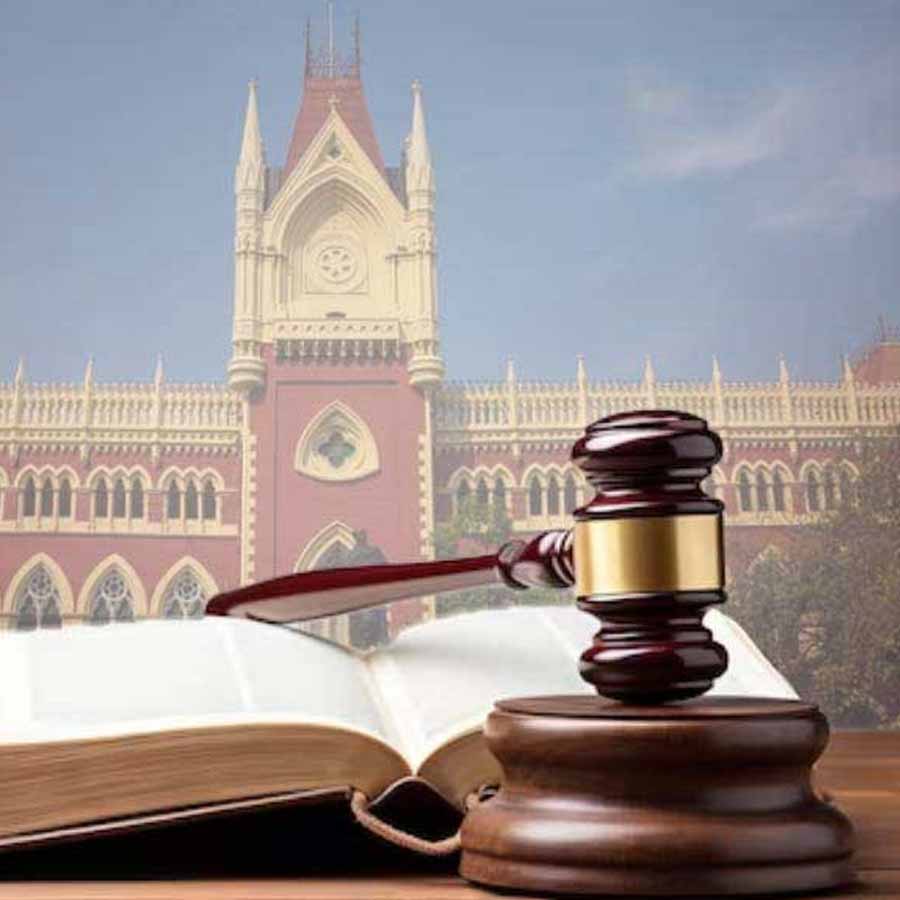 Calcutta high court adjourn renovation work of La Martiniere for Boy and Girls school dgtl