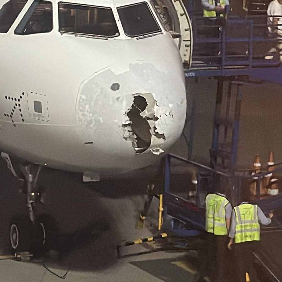 Indigo Delhi Srinagar Flight Encountered Hailstorm dgtl