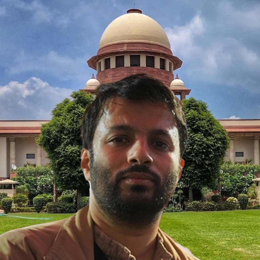 Now, in the 'need' of politics, even social media comments are labeled as treason and citizens are imprisoned. Again, in the 'need' of the same politics, the perpetrators of extreme violence receive the full approval of the ruler