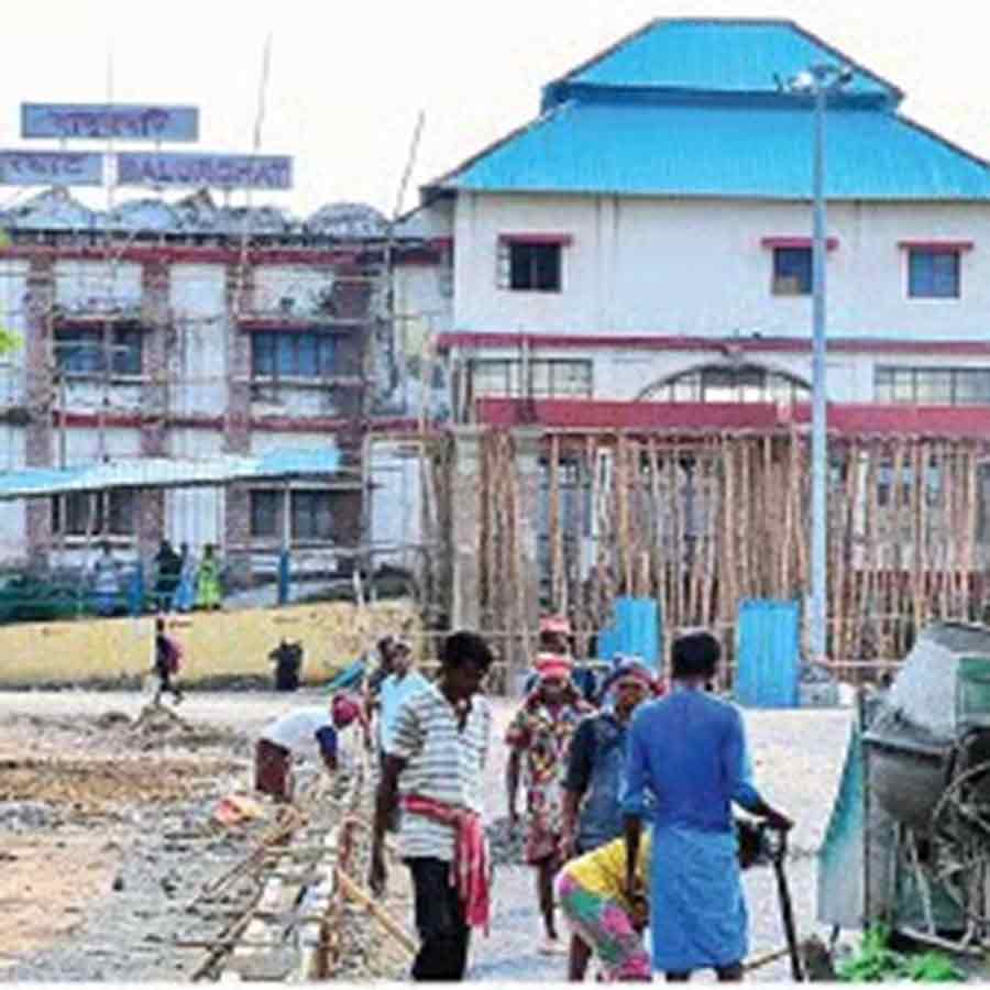 Residents hope development of roads and more new projects from Narendra Modi