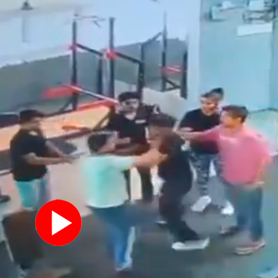 Brawl between Gym trainer and couple over switching on light, video goes viral
