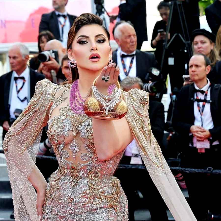 Urvashi Rautela grabs attention with her Bikini Bag  dgtl