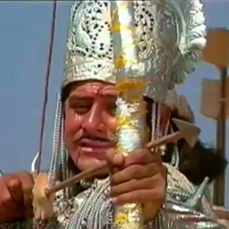 Meet Firoz Khan who played Arjun in Mahabharat changed his name and left acting