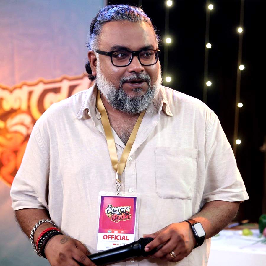 Television Director Ayan Sengupta opens up what happened when his food stall get noticed on social media