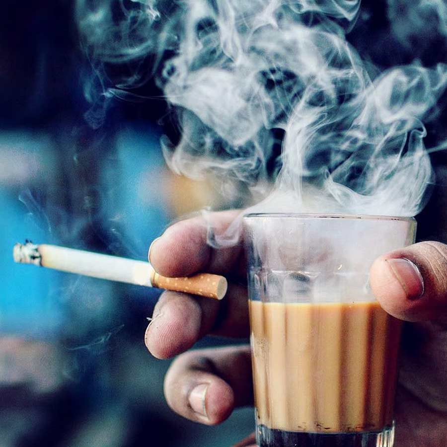 Doctors suggest smoking cigarettes with tea may be the worst combination for your health