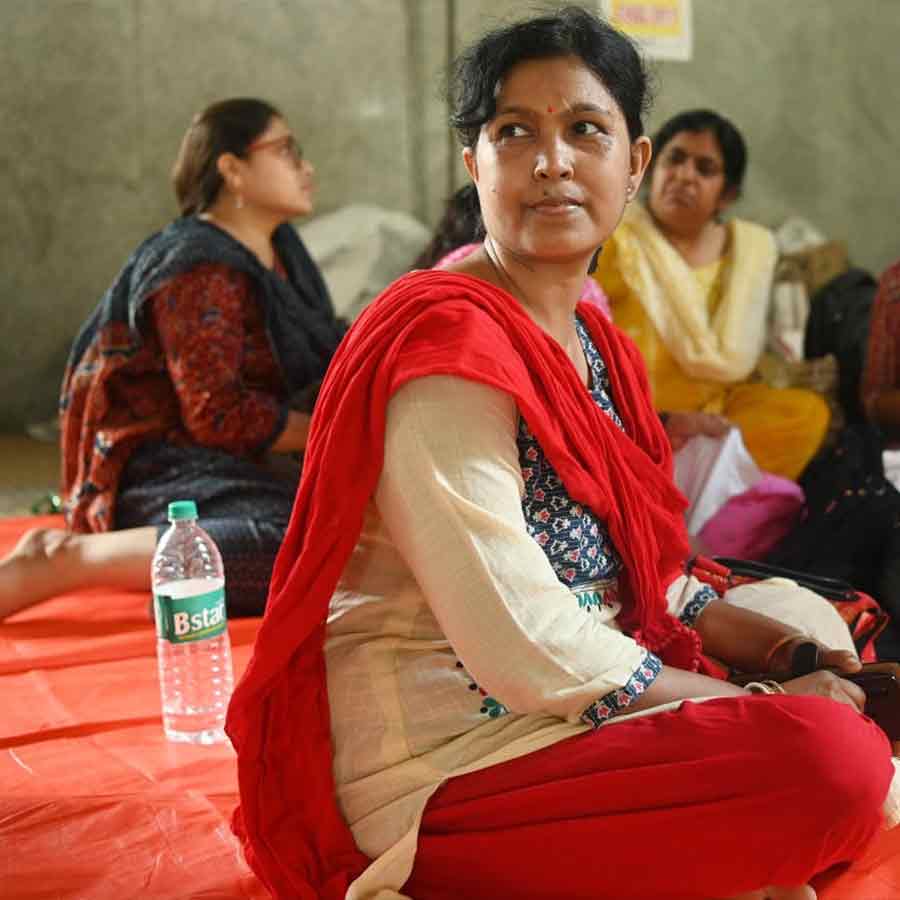 Cancer-stricken teacher requests return to job