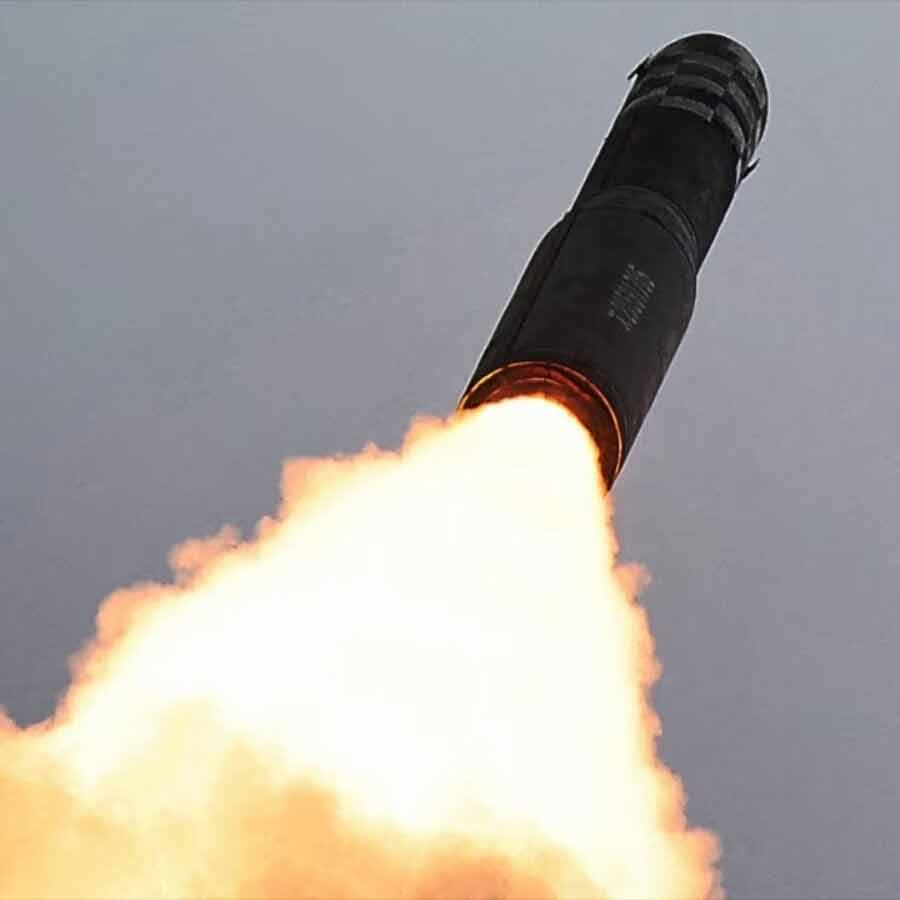 Trident II D5 missile