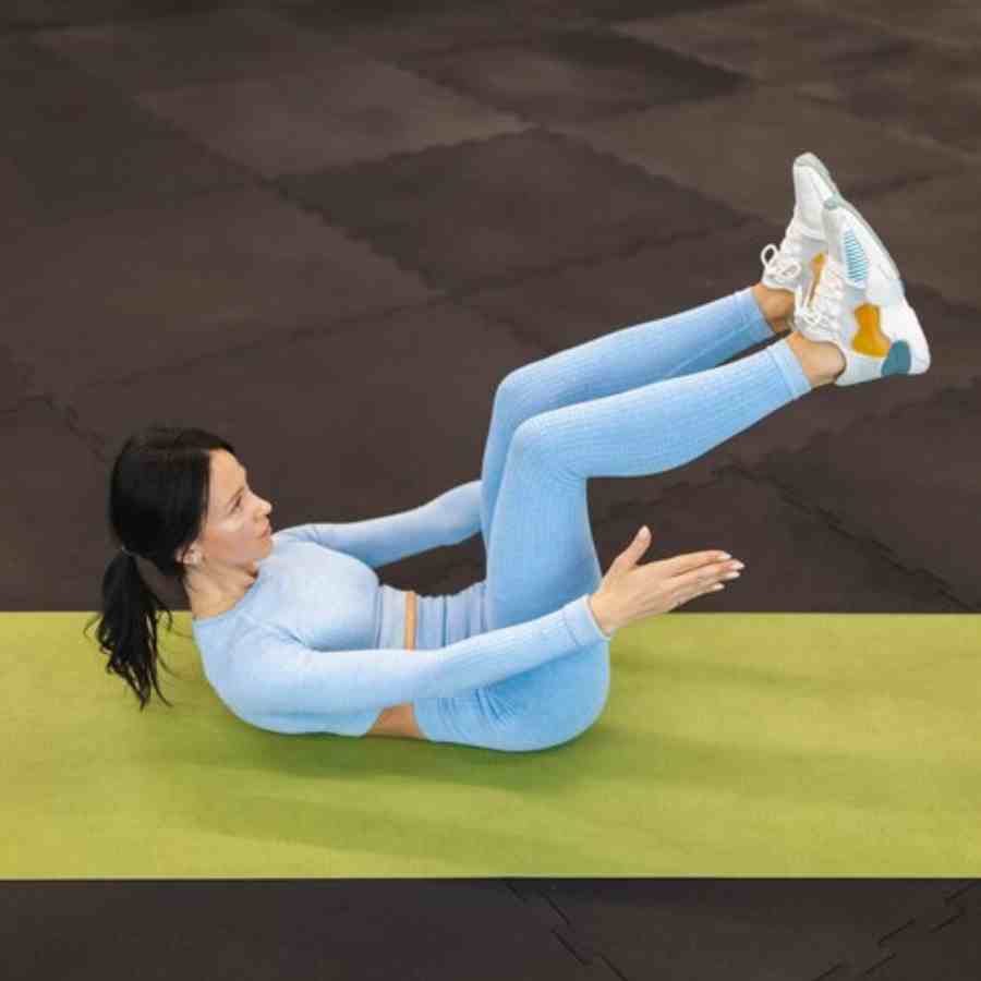 লেগ রাইজ়।