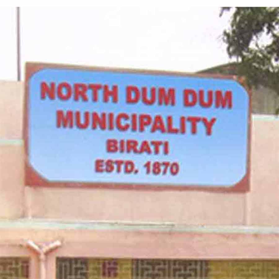 Plans have been made to renovate drainage canals to remove stagnant water in North Dum Dum