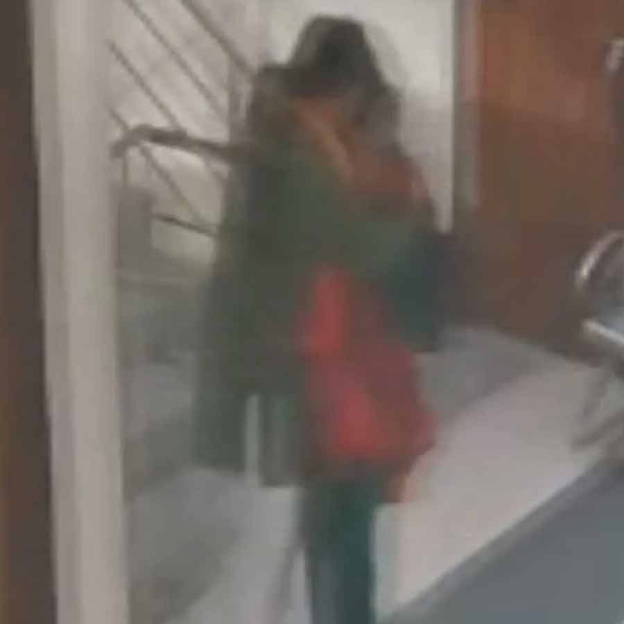 BJP sends notice to another UP leader over his inappropriate behavior with woman in a viral video at party office, days after MP leader Manoharlal Dhakkad’s video case dgtl