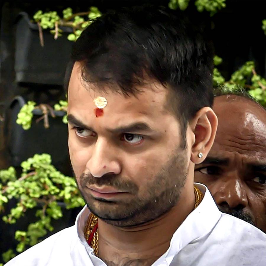 All need to know about Tej Pratap Yadav and controversy regarding his love life