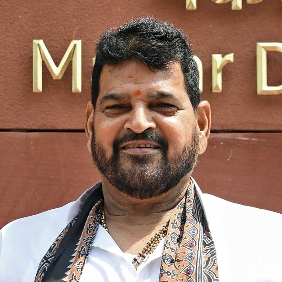 Delhi court closes POCSO case against former Wrestling Federation of India president Brij Bhushan Singh dgtl