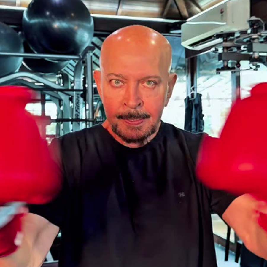 Rakesh Roshan shows incredible fitness at 75 with heavy weightlifting in gym