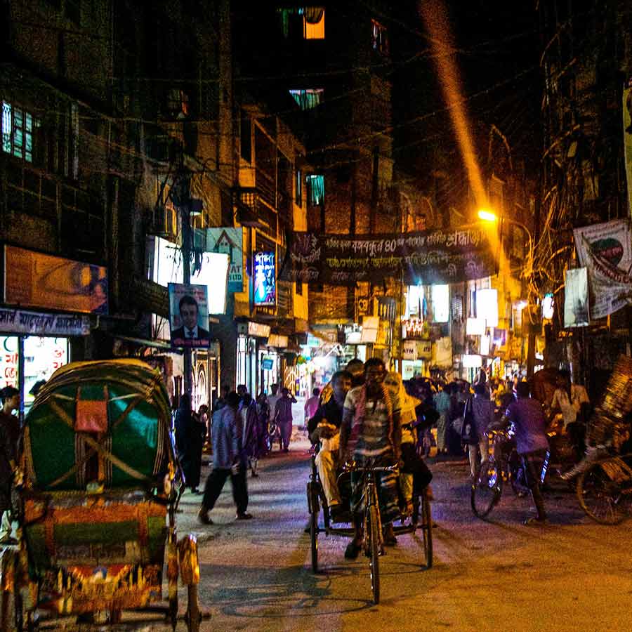 Not the Bangladesh I Knew: Indian Academic Shares Concerns Over Rising Anti-India Sentiment in Dhaka Post-Hasina Era dgtl