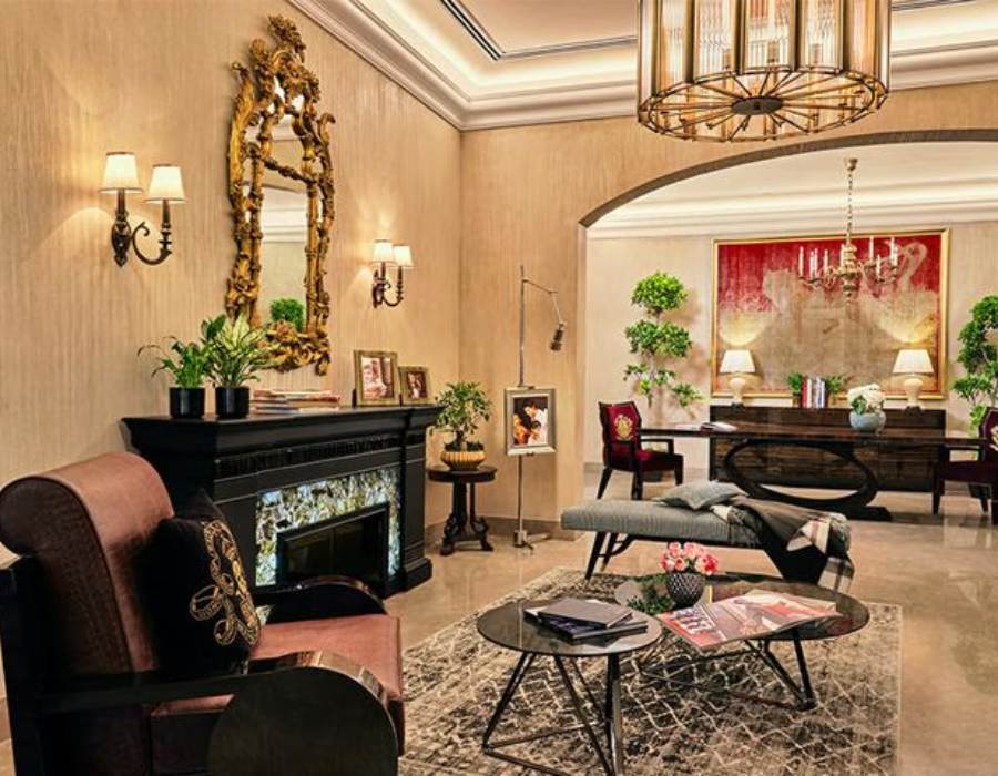 দেওয়ালে প্রাণসঞ্চার করতে ছোট ছোট গল্প বলা জিনিসই যথেষ্ট।  