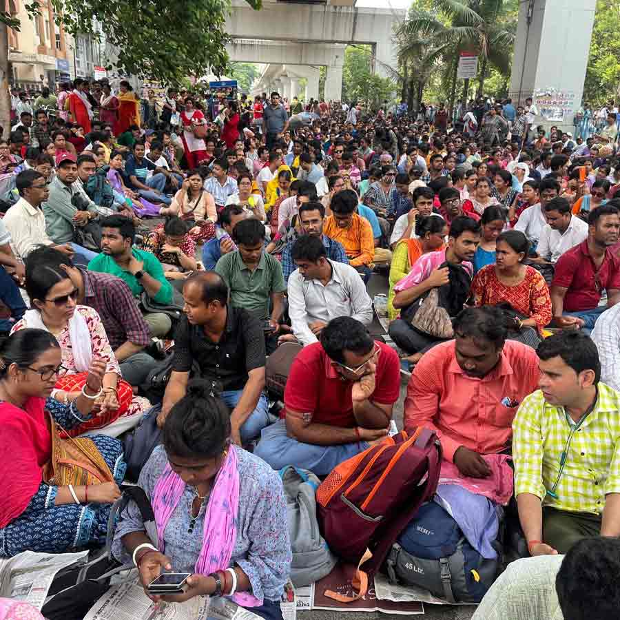 West Bengal Jobless teachers arrange another rally to SSC Bhavan on 12 June, 15 thousand teachers call protest march dgtl