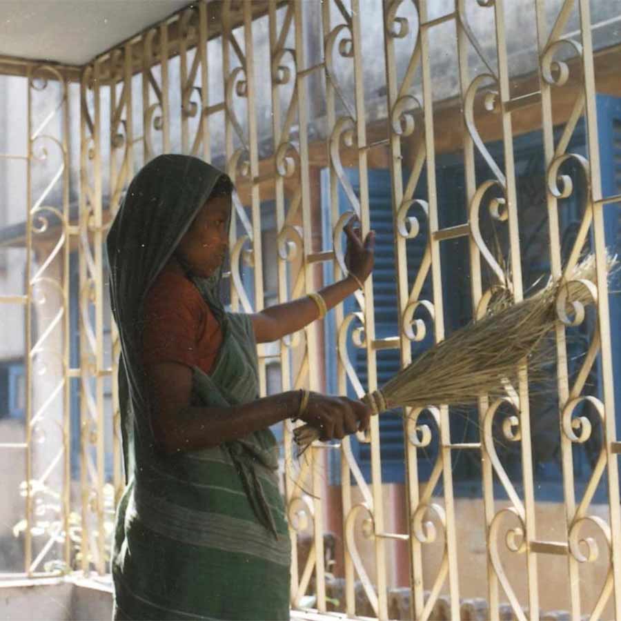 Neither the Left Front nor the Trinamool nor any government has agreed to accept the vast workforce as 'workers'