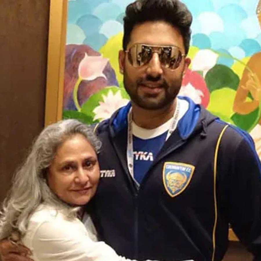 Abhishek Bachchan and Jaya Bachchan