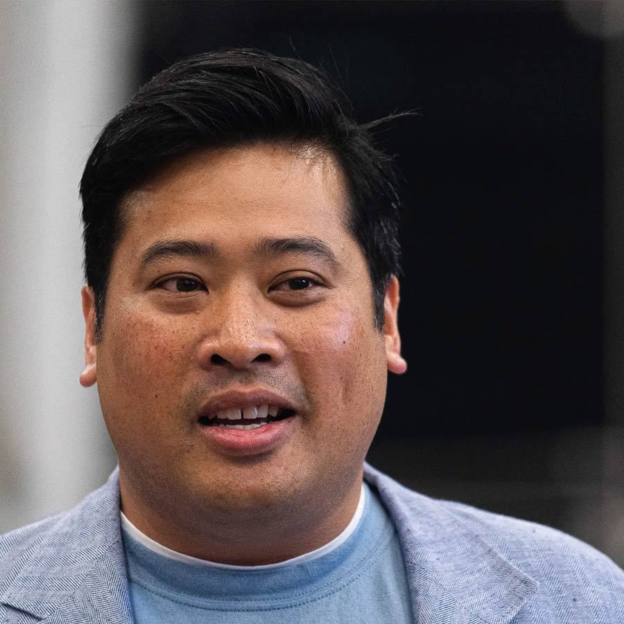 Disowned son of Thailand king