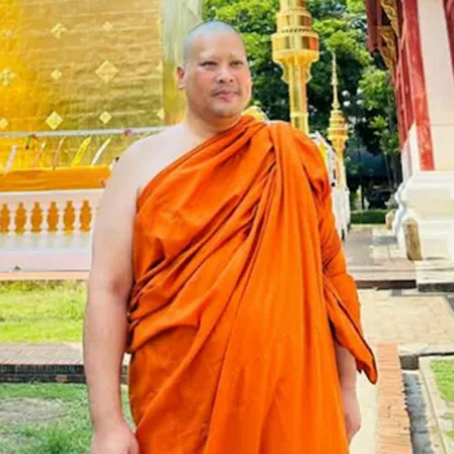 Disowned son of Thailand king