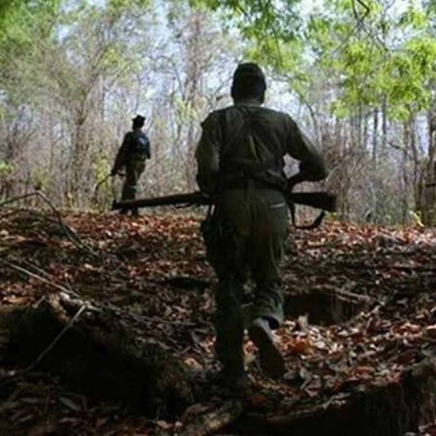 Maoists loot truck loaded with explosives in Odisha