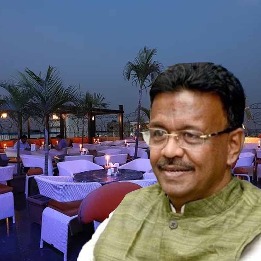 A hearing was held in the KMC on the issue of rooftop restaurants in Kolkata