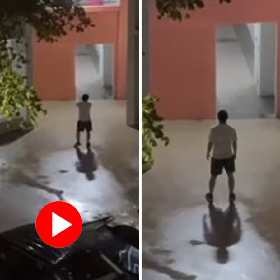 heated argument between a Singapore couples