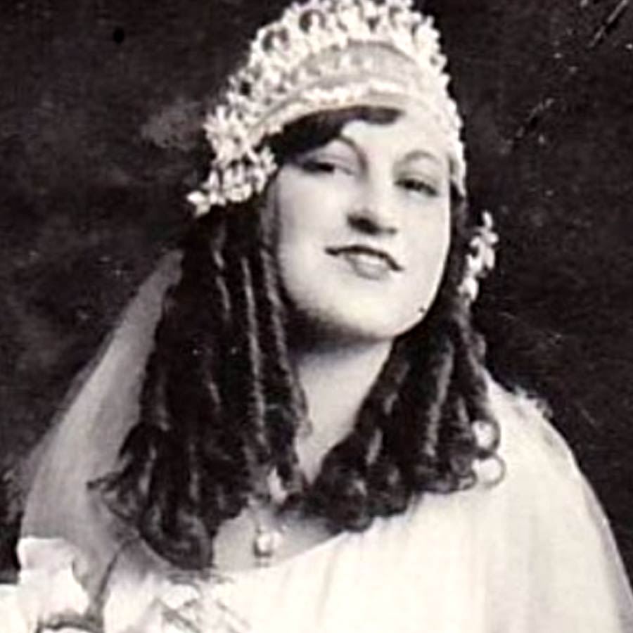 All need to know about Carl Tanzler and his bizarre case 